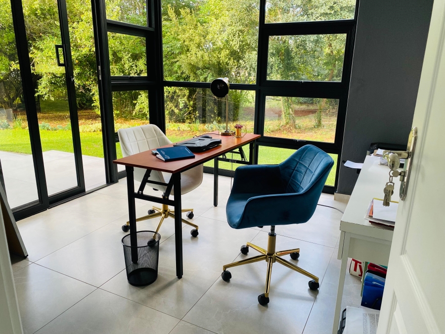 5 Bedroom Property for Sale in Wigwam North West